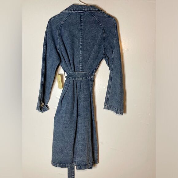 NWT Peach 6 Button Denim Dress, size Medium. - Picture 5 of 7